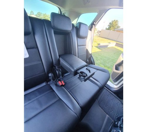 Ford Everest - Ambiente / Trend / Titanium/Sport Rear Seat Cover — photo 3