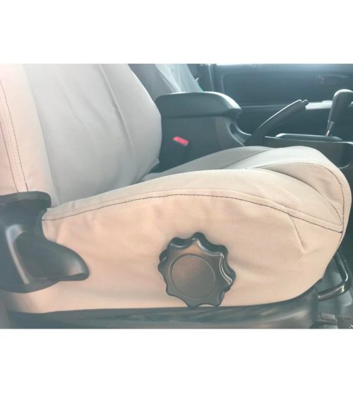 Toyota Hilux 4X4 SR5 Dual Cab and 4X4 SR5 X-TRA Front Seat Covers — photo 2