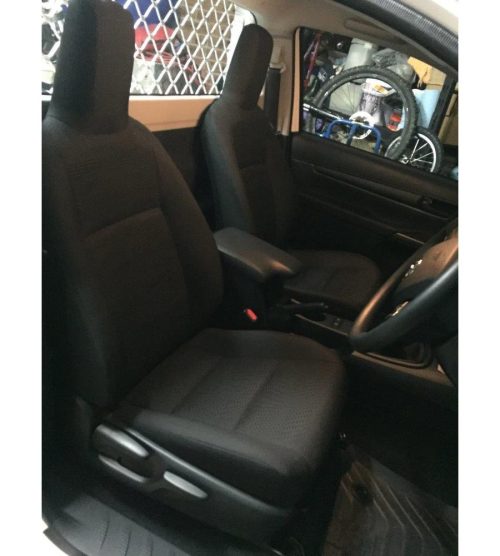 Toyota Hilux Workmate / SR Single Cab Front Seat Covers — photo 2