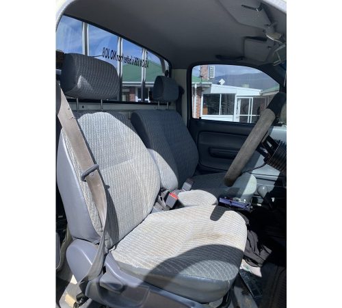 Toyota Hilux Driver Seat Cover — photo 2