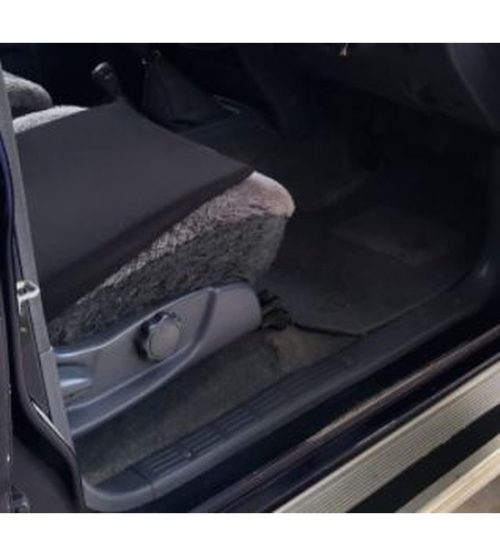 Toyota Hilux SR5 Series 2 Front Seat Covers — photo 2