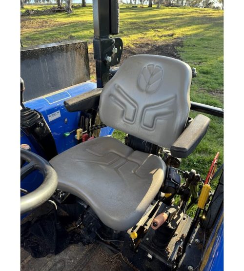 John Deere E ROPS Tractor — photo 2