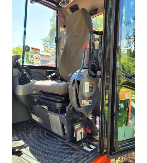 KUBOTA KX080 Excavator — photo 2
