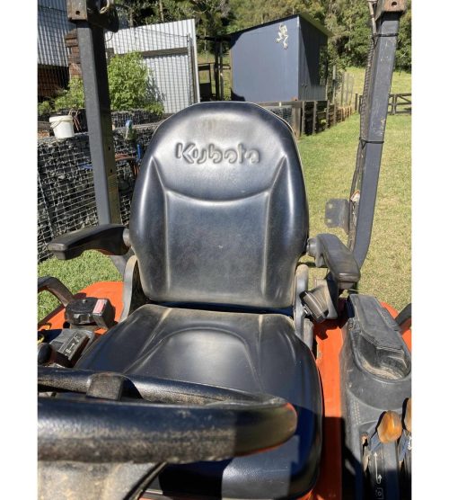 KUBOTA BX2380 Tractor — photo 5