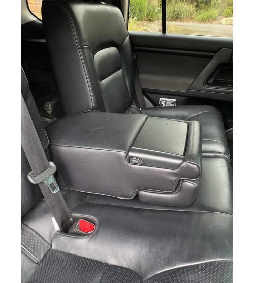 Toyota LandCruiser 200 Series Altitude Edition Rear Seat Cover — photo 3