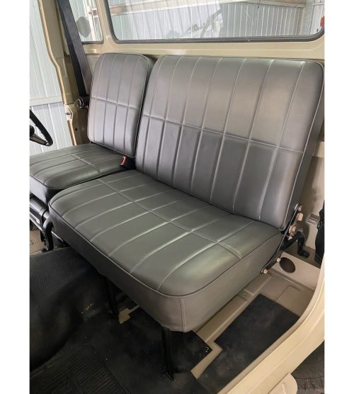 Toyota LandCruiser 40 Driver Seat Cover — photo 2