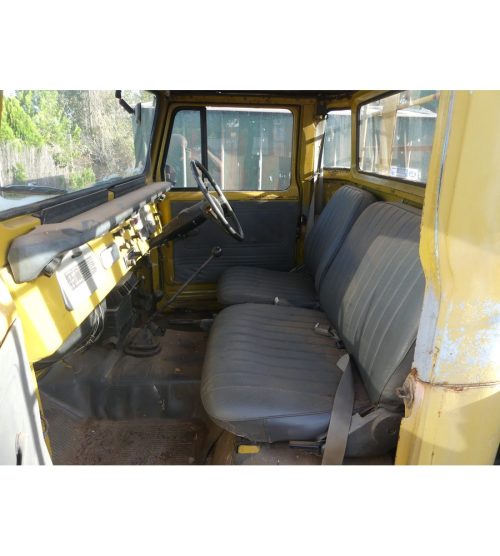 Toyota LandCruiser 40 Driver Seat Cover — photo 7