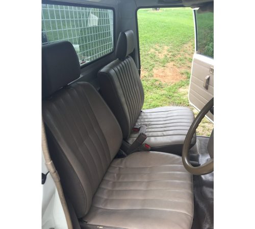 Toyota LandCruiser 75 Driver Seat Cover — photo 1
