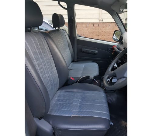 Toyota LandCruiser 80 STD Driver Seat Cover — photo 1