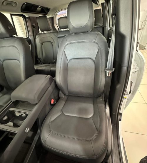 Front Seat Covers — photo 4