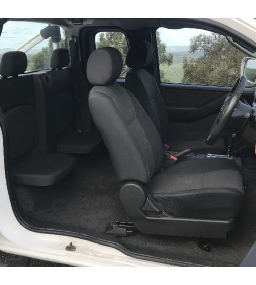 Nissan Navara D40 RX / STX King Cab 03/08 on and Front Seat Covers — photo 2
